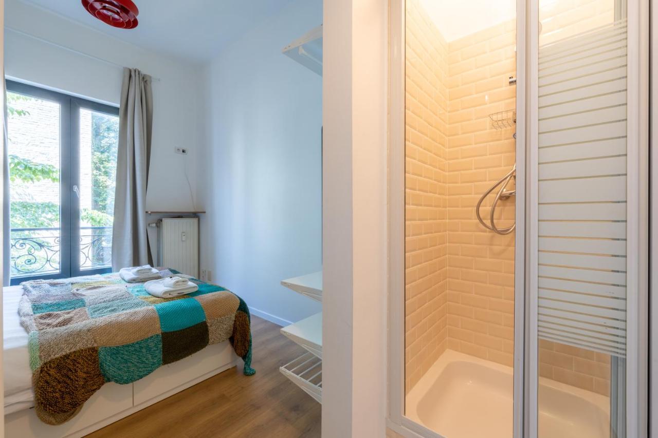 Charming Apartments Near Avenue Louise ブリュッセル エクステリア 写真