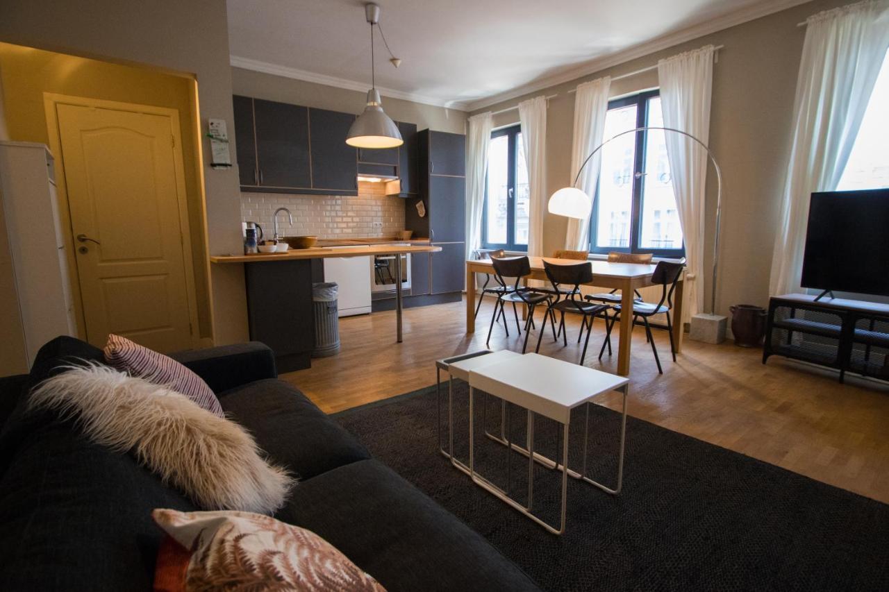 Charming Apartments Near Avenue Louise ブリュッセル エクステリア 写真