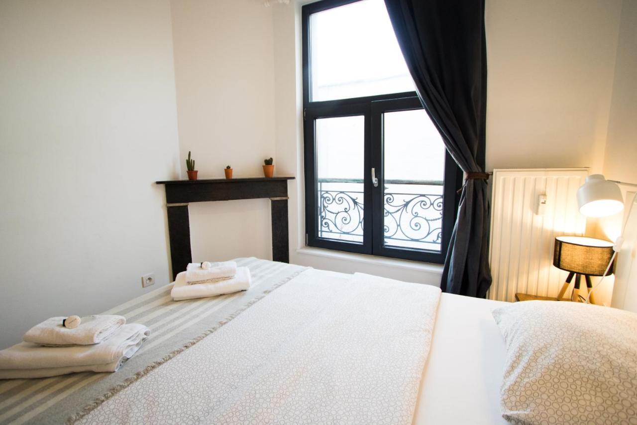 Charming Apartments Near Avenue Louise ブリュッセル エクステリア 写真
