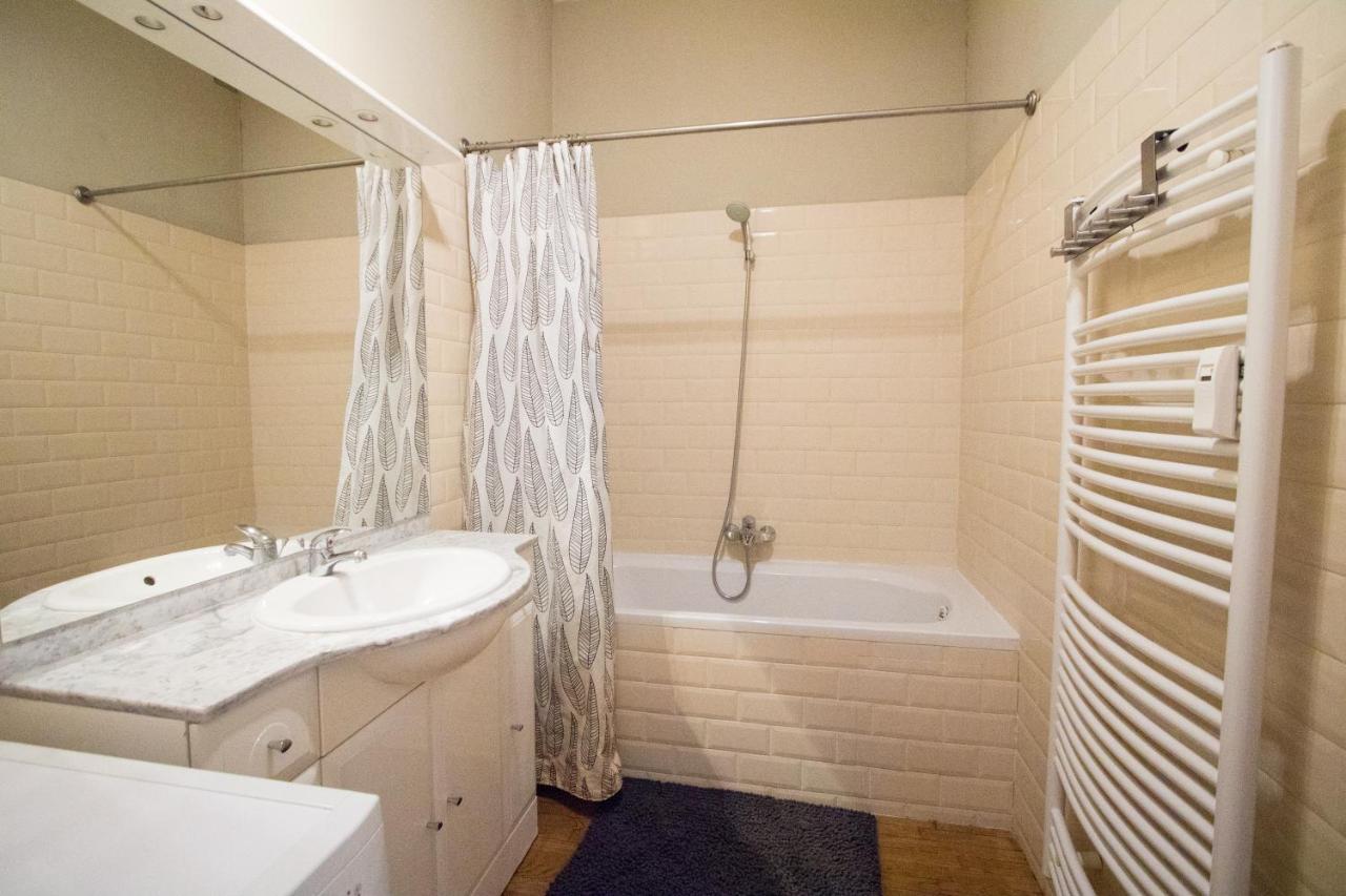 Charming Apartments Near Avenue Louise ブリュッセル エクステリア 写真