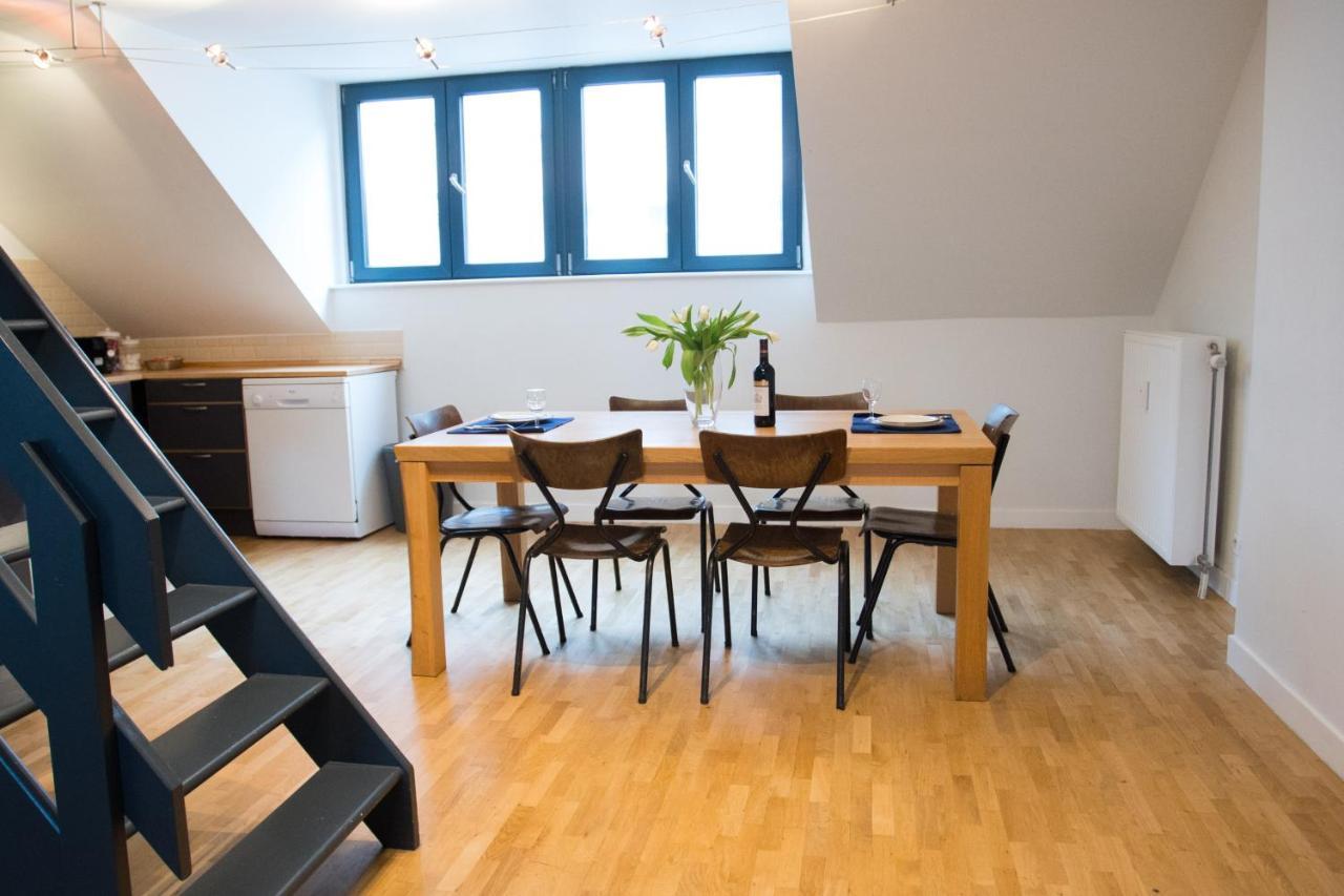 Charming Apartments Near Avenue Louise ブリュッセル エクステリア 写真