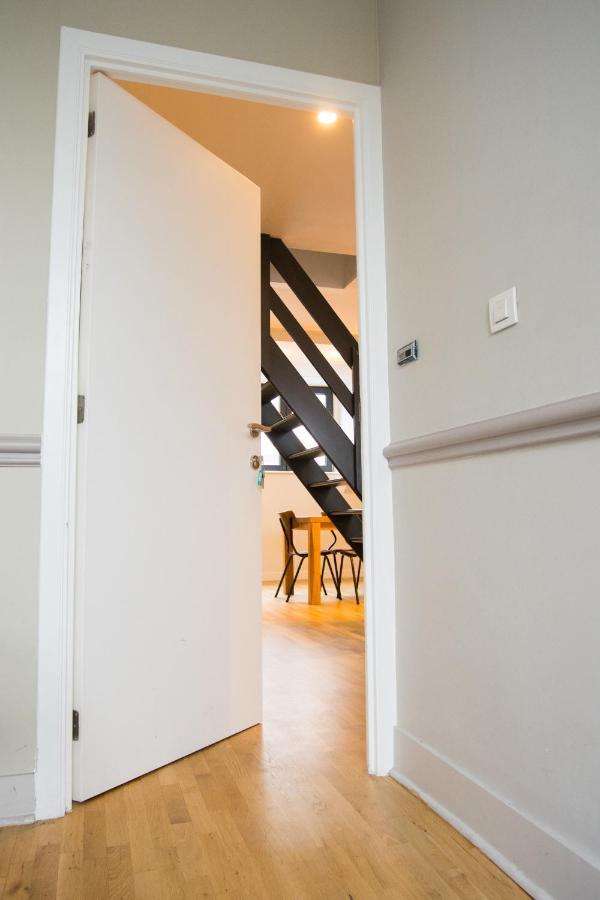 Charming Apartments Near Avenue Louise ブリュッセル エクステリア 写真