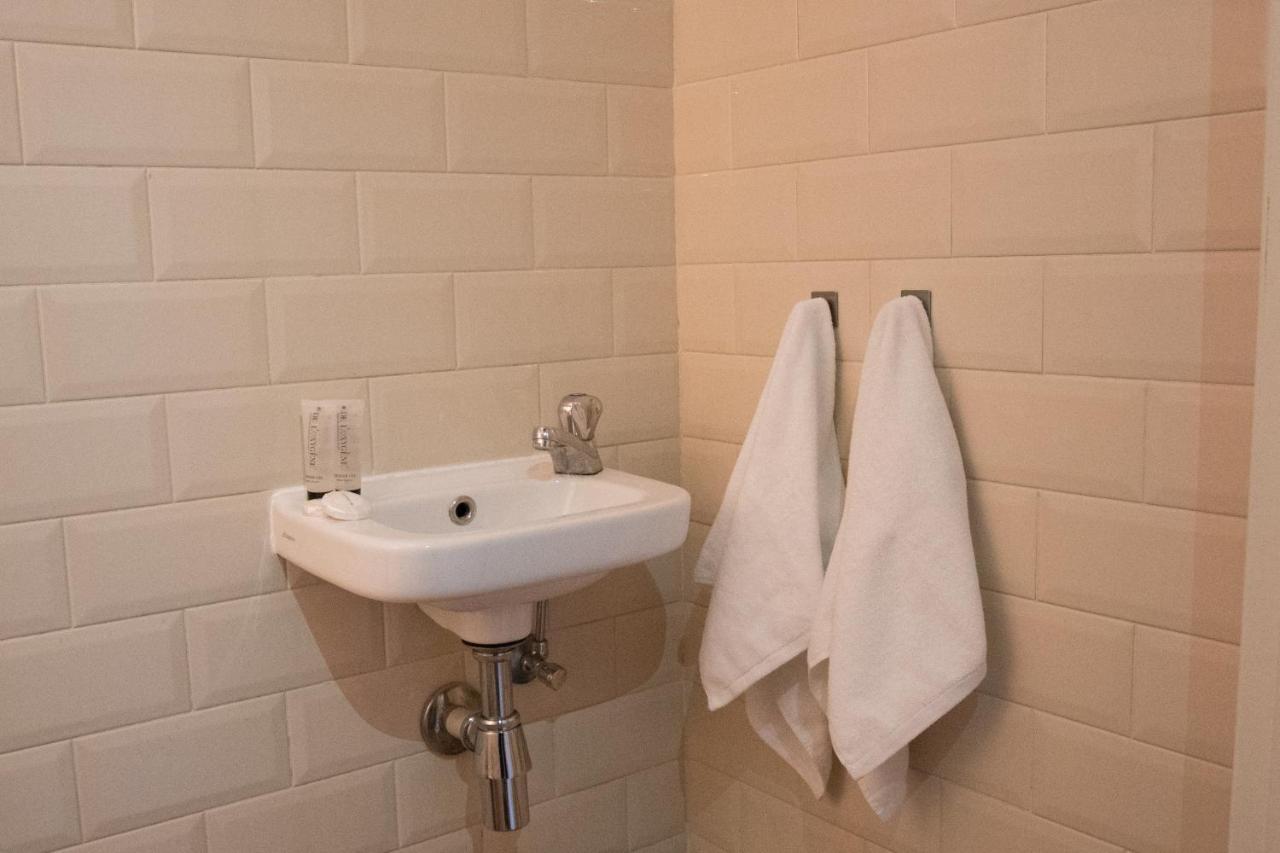 Charming Apartments Near Avenue Louise ブリュッセル エクステリア 写真